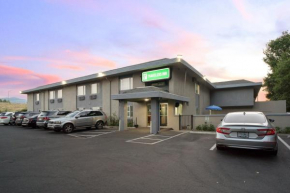 Travelers Inn Medford I-5